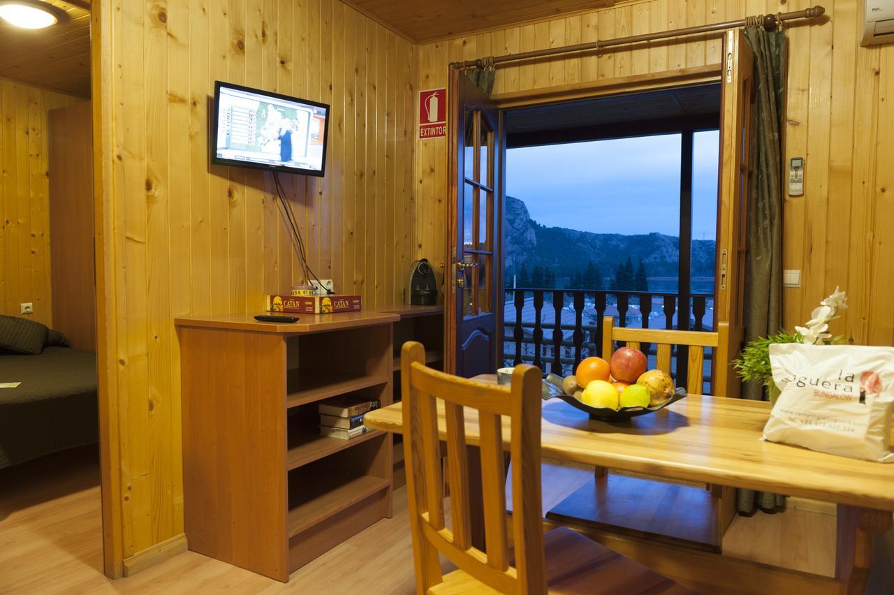 La Noguera Camping Sant Llorenç de Montgai Eksteriør billede