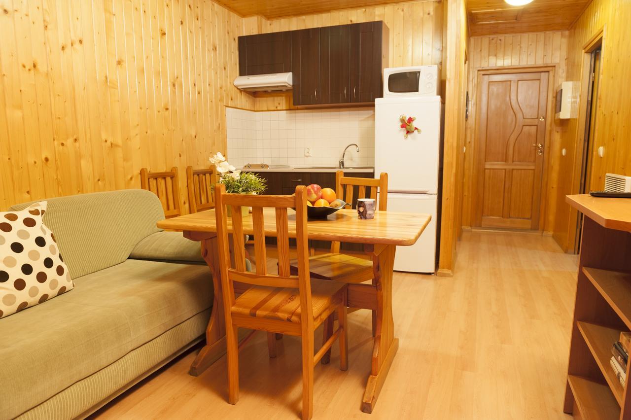 La Noguera Camping Sant Llorenç de Montgai Eksteriør billede