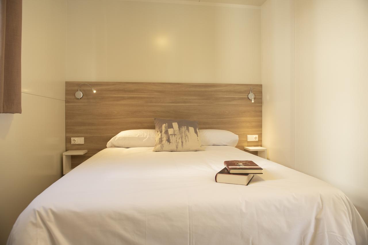 La Noguera Camping Sant Llorenç de Montgai Eksteriør billede