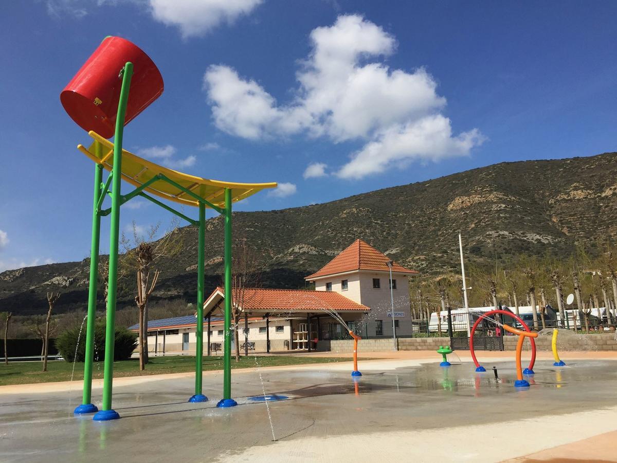 La Noguera Camping Sant Llorenç de Montgai Eksteriør billede